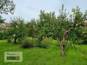 ZĽAVNENÉ • Na predaj dom s garážou a pozemkom vo Vrádišti - 4