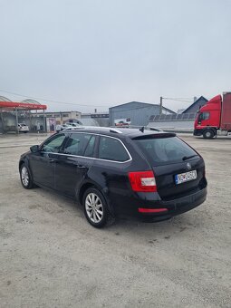 Skoda Octavia III Combi 2016 1.6 81kw Business - 4