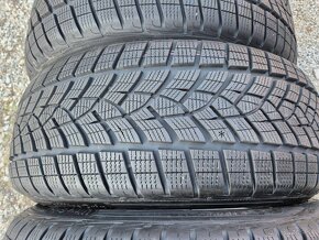 235/55 r19 zimné 4 ks GOODYEAR dezén 8,4-8,2 mm DOT2022 - 4