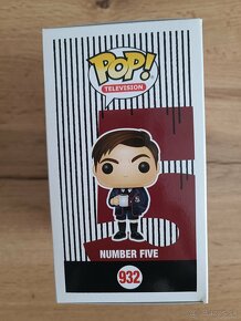 Funko pop Number Five - 4