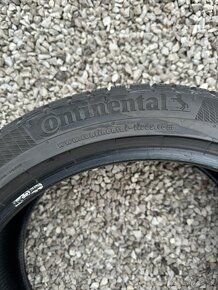 Predám zimnú pneumatiku Continental TS850 P 225/45 r 18 - 4