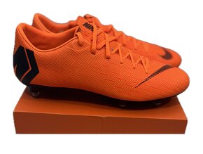 Kopačky Nike Mercurial Vapor 12 Academy SG Pro M 7376-810 - 4