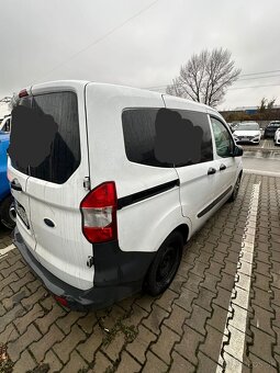 Ford Transit Courier Pick up 73.5kw Manuál - 4