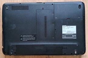 Toshiba Satellite L750-1E8 - 4