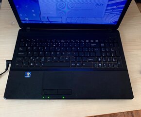 Predám ASUS X54L - 4