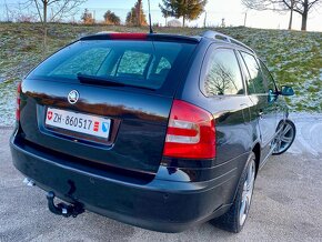 Škoda Octavia Combi II Elegance 2.0TDi-BMM-DSG-Navi-Koža-CH - 4