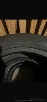 Predám 185/65 R15 KLEBER - 4