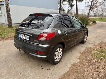 Predam Peugeot 206 + - 4