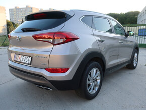 Odstúpim leasing na Hyundai Tucson 4x4 2,0 CRDi, plná výbava - 4