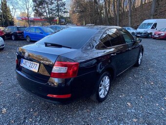 Škoda Octavia 1.6TDI 77kW klima tempomat ČR - 4