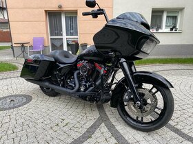 Harley Davidson Road Glide 2016 - 4