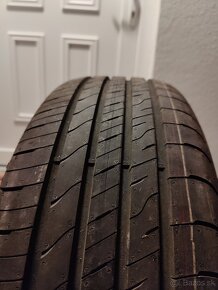 Goodyear Efficientgrip Performance 2 205/60 R16 96H - 4