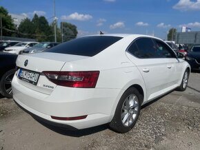 Predám Škoda Superb 2,0 TDI, 9/2017, DSG automat - 4