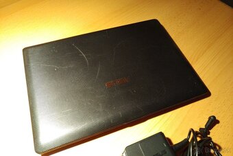 ASUS Eee x101ch - 4