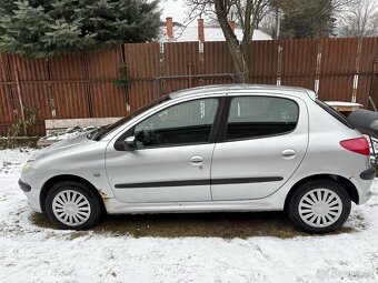 Peugeot 206 - 4