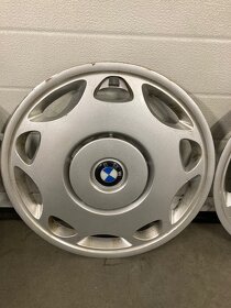 BMW puklice 15" - 4