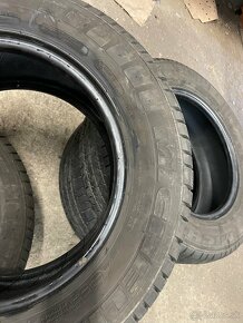 215/65 r16 C - 4