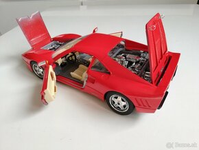 1:18 FERRARI GTO Bburago - 4