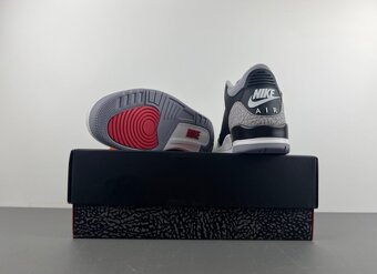 Jordan 3 Retro OG Black Cement - 4