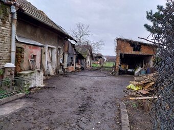 Predaj domu s pozemkom-Čechynce - 4