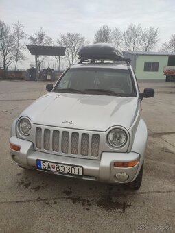 Predám JEEP CHEROKEE KJ - 4