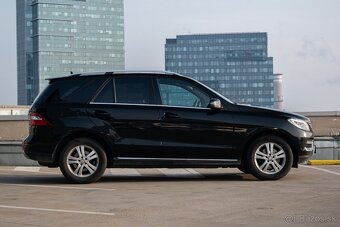 Mercedes-Benz ML 350 BlueTEC 4matic - 4