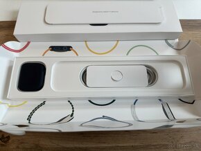 Apple Watch Series 8 45mm Tmavo atramentový hliník - 4