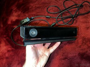 Microsoft Xbox One Kinect Sensor - 4