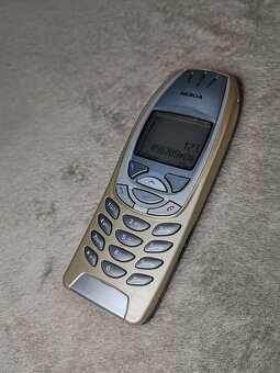 Nokia 6310i - RETRO - 4