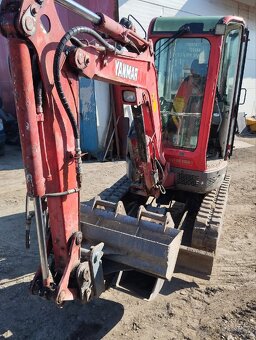 Minibager yanmar vio25 rv.2010 - 4