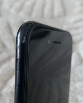 iPhone SE 2022 128 GB Čierny / Black - 4