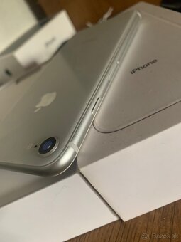 iPhone 8 64gb 100% - 4