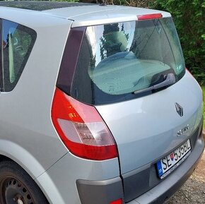 Renault Scenic 1,5 dci - 4