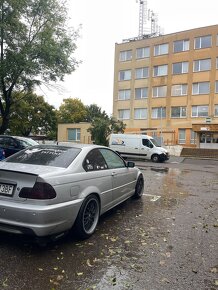 BMW E46 323ci - 4