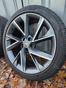 Letní alu kola Vega 19" Škoda Superb 235/40 R19 - 4