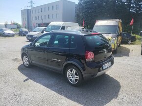 Volkswagen Polo 1.6 Cross BENZÍN - 4