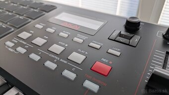 Akai MPK 249 - 4