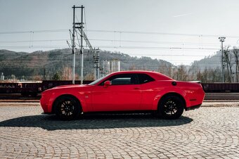 DODGE CHALLENGER 6.4 HEMI WIDEBODY - 4