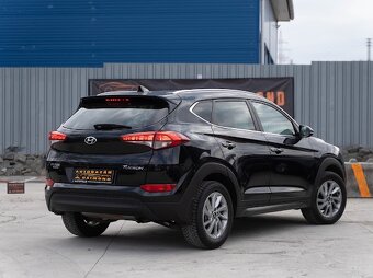 Hyundai Tucson 1.7 CRDI - 4