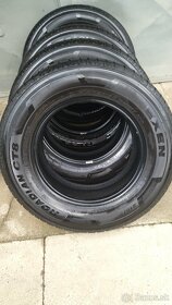 Predám   Letné pneu 215/70/R15C - 4