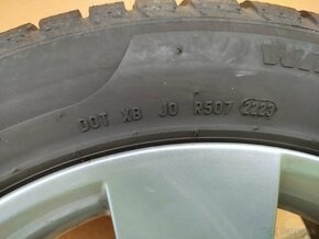 Originál zimné komplety Škoda Karoq 215/55R17 - 4