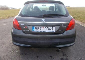 Peugeot 207 1,4 55KW benzín manuál 54 kw - 4