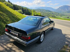 Mercedes-Benz E-Klasse 220 Sport Line Coupé - 4