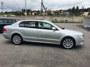 ŠKODA SUPERB 2.0 CRTDI 103 KW ELEGANCE - 4