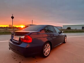 BMW E90 320i automat 6st 2007 179tis km fabricky M packet - 4