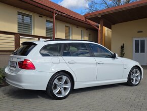 BMW Rad 3 Touring 330d xDrive A/T - 4