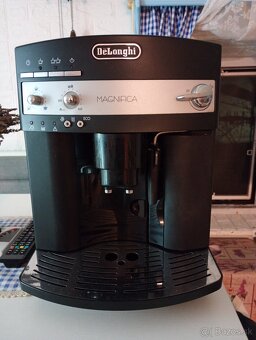 Kávovar Delonghi Magnifica - 4