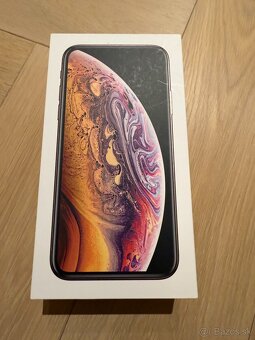 iPhone Xs 256GB Gold - 4