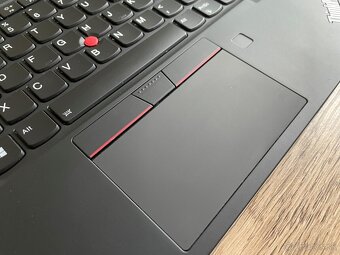 Lenovo TPad X1 Carbon 7th - luxusný LCD 3840x2160, 16GB RAM - 4