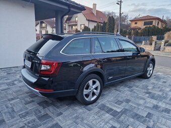 Škoda Octavia Combi 2.0 TDI 184k Scout DSG 4x4 - 4